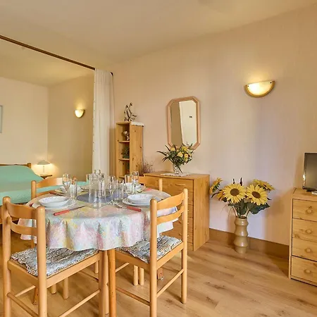 T1 Bis Avec Wifi Et Parking, Animaux Admis, Calme A - Fr-1-841-17 Lejlighed *